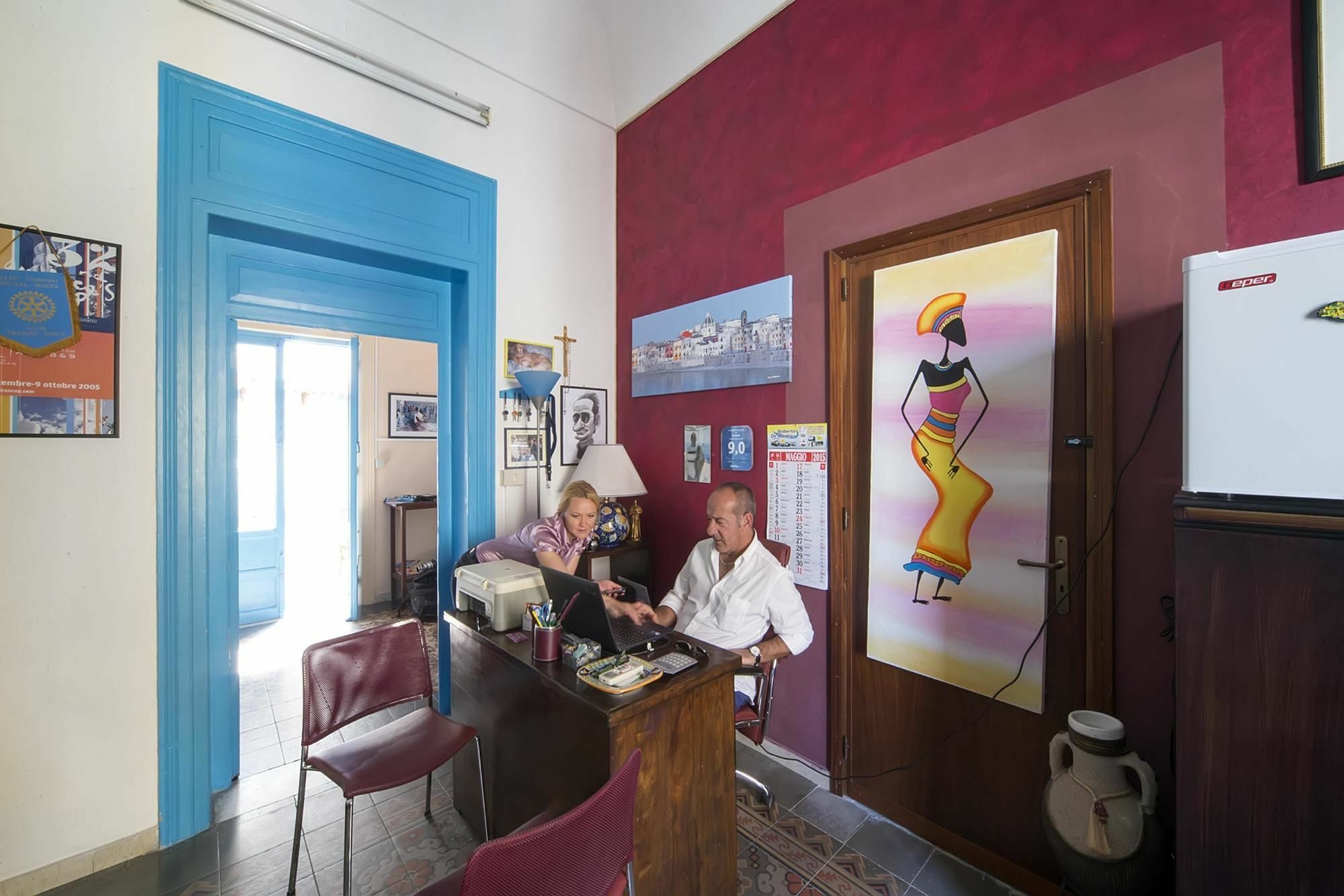 Centrale Trapani Dış mekan fotoğraf